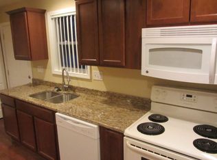 23825 Carlington St, Clinton Township, MI 48036