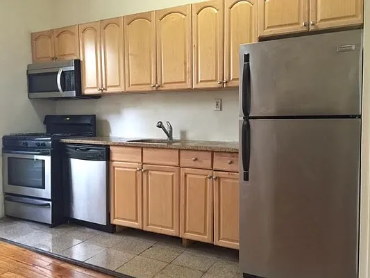 Rented by Reliance Realty Partners LLC  | media 52