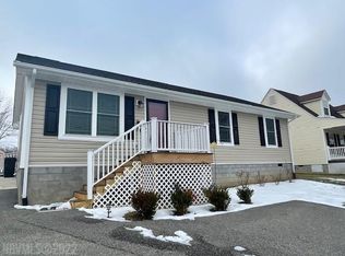 1702 Staples St, Radford, VA 24141