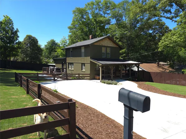 152 Florida Ave, Forest City, NC 28043