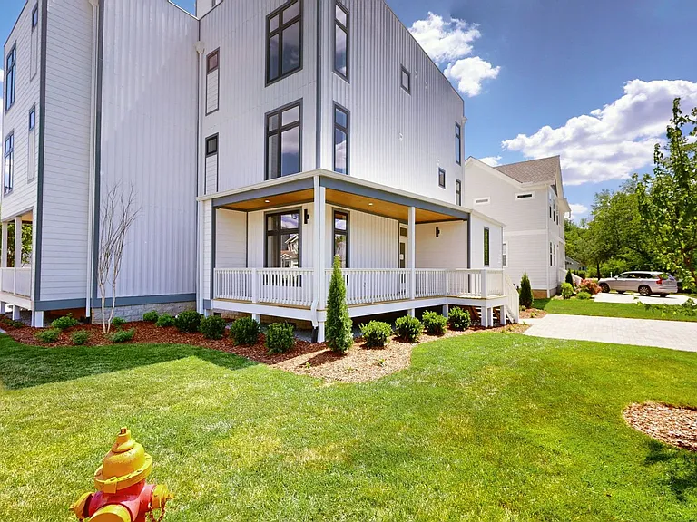 5909B Carl Pl — Photo 42