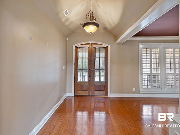 5th image of 7332 Raleigh Way N