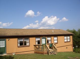 140 Green Ln, Lexington, VA 24450