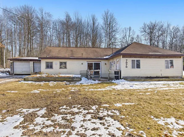 7979 Ojibwa Home #1, Weidman, MI 48893