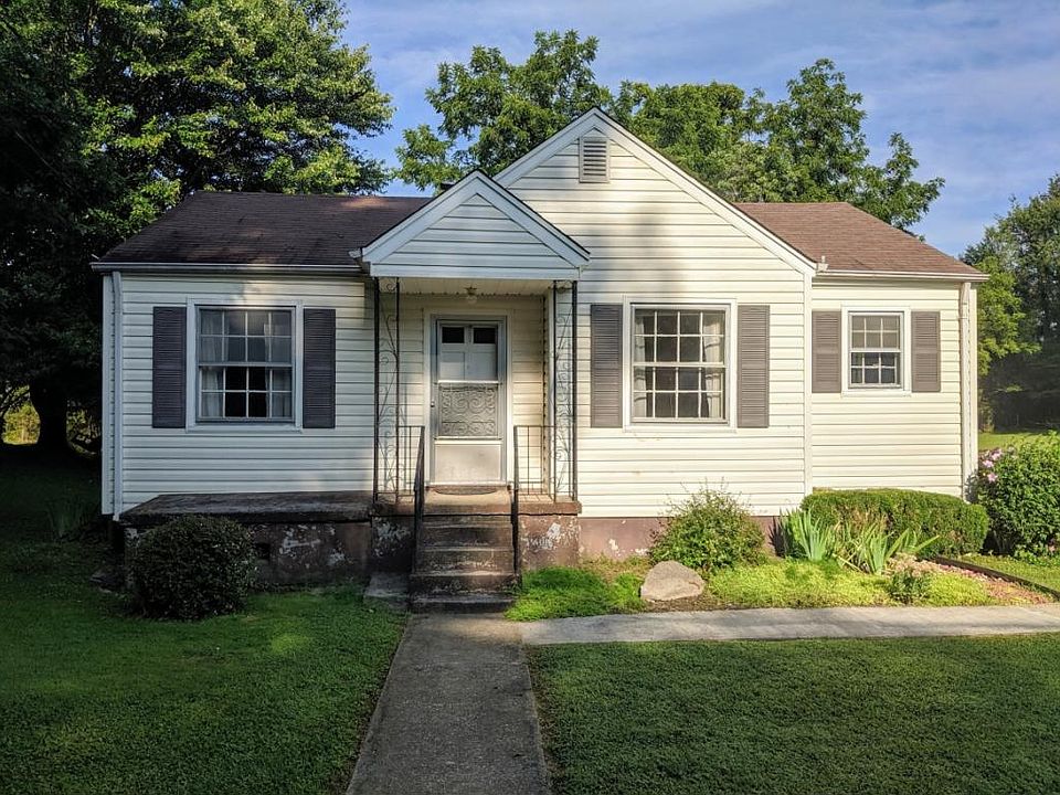 1st image of 1346 Valley Dr