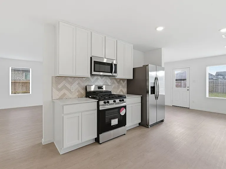 6323 Geyser Starish Dr — Photo 12