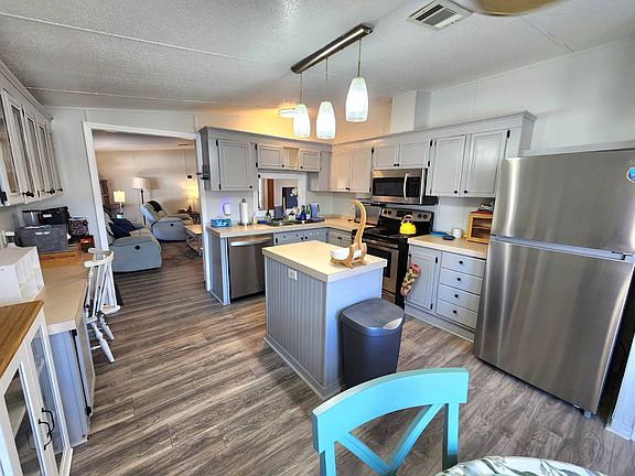 2nd image of 2450 SW 38th Ave Lot 25