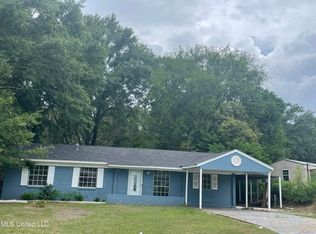 1108 McLaurin Dr NE, Magee, MS 39111