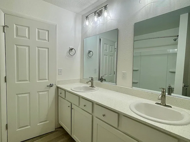 Concord Crossing Apartments — Photo 73