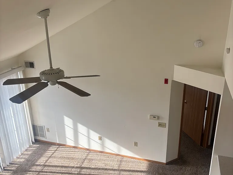 W1083 Lewis Ln #25 — Photo 9
