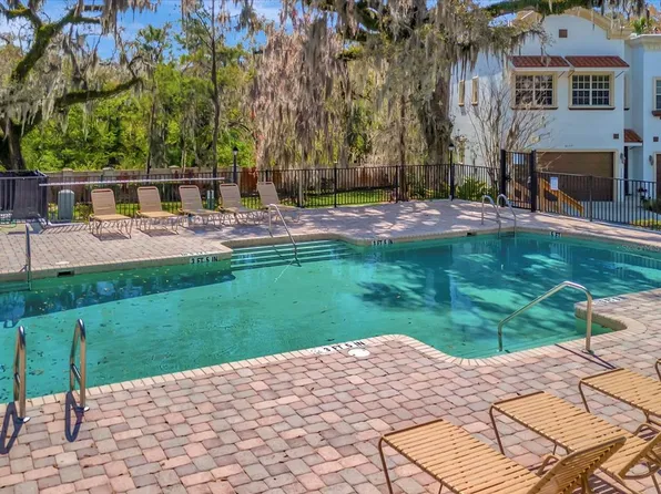 11510 Bellamar St, Temple Terrace, FL 33637