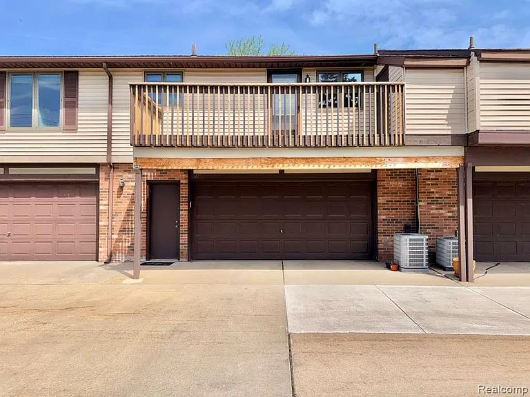 2232 London Bridge Dr #42 — Photo 15