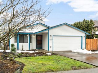 6302 SE Lincoln St, Portland, OR 97215