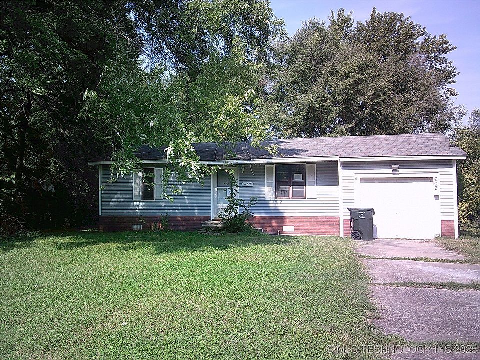 1st image of 609 N Weenonah Ave