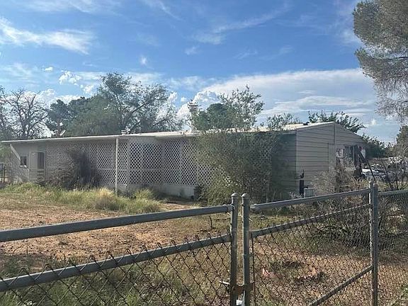 3rd image of 3870 E Devlin Avenue