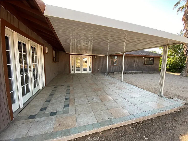 18746 Rock Springs Rd — Photo 18