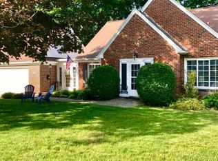 54 Westwood Pkwy, Southbridge, MA 01550