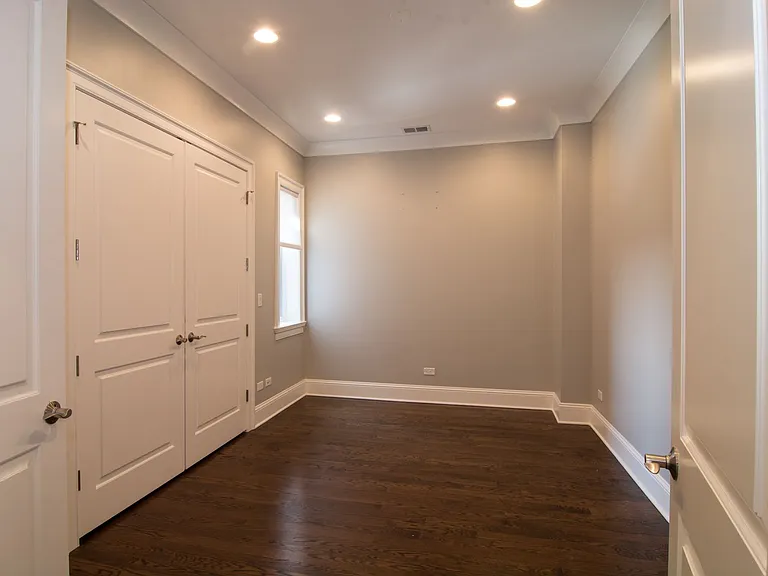 3849 N Southport Ave #4 — Photo 9