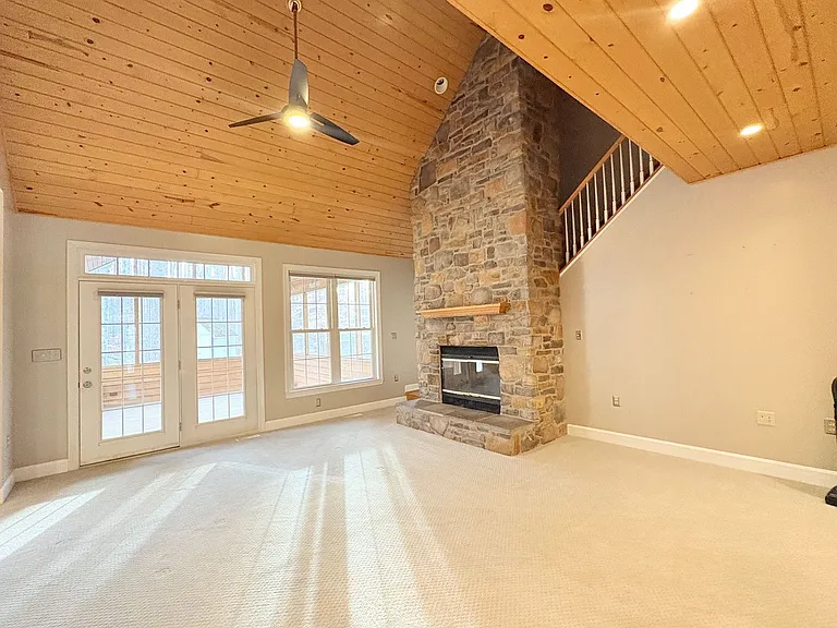 5 Artillery Dr — Photo 11