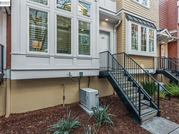 206 Grayson Ter, San Jose, CA 95126