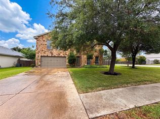 2002 Concan Dr, Hutto, TX 78634