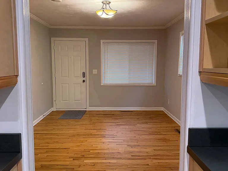 315 Kansas Ave — Photo 14