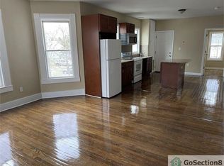 206 Winthrop St #3, Brockton, MA 02301