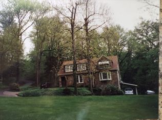 590 Preston Rd, Morgantown, WV 26505