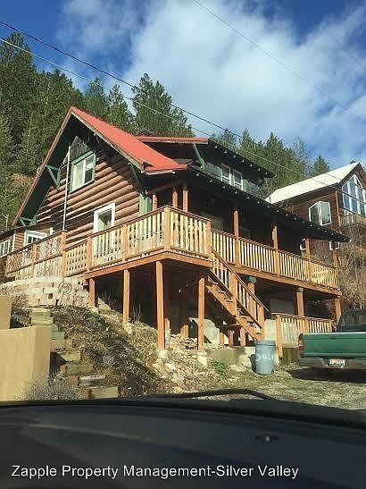 1st image of 416 2nd St