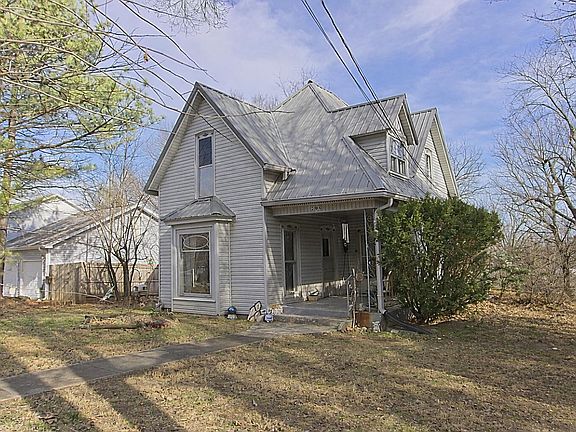 2nd image of 204 S Mill Street