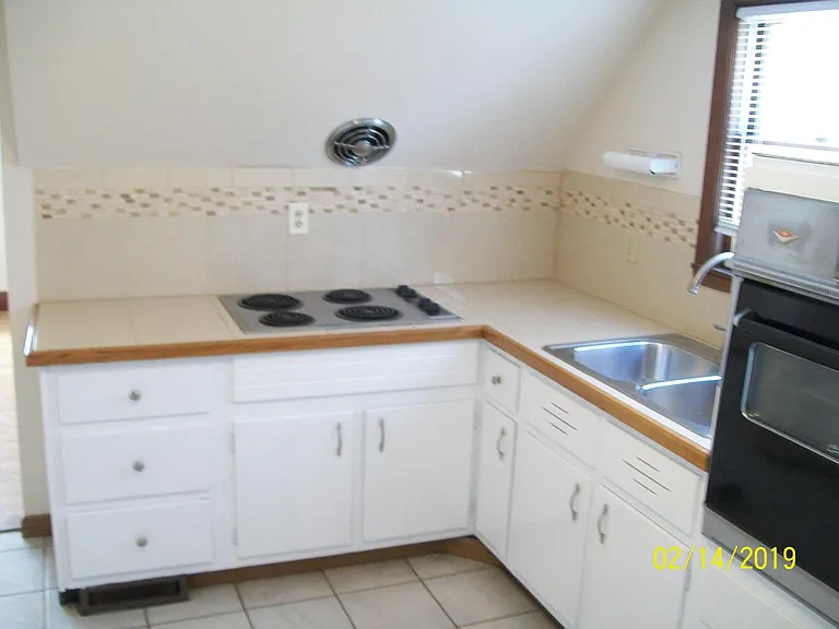 809 Berylan St #UPSTAIRS — Photo 3
