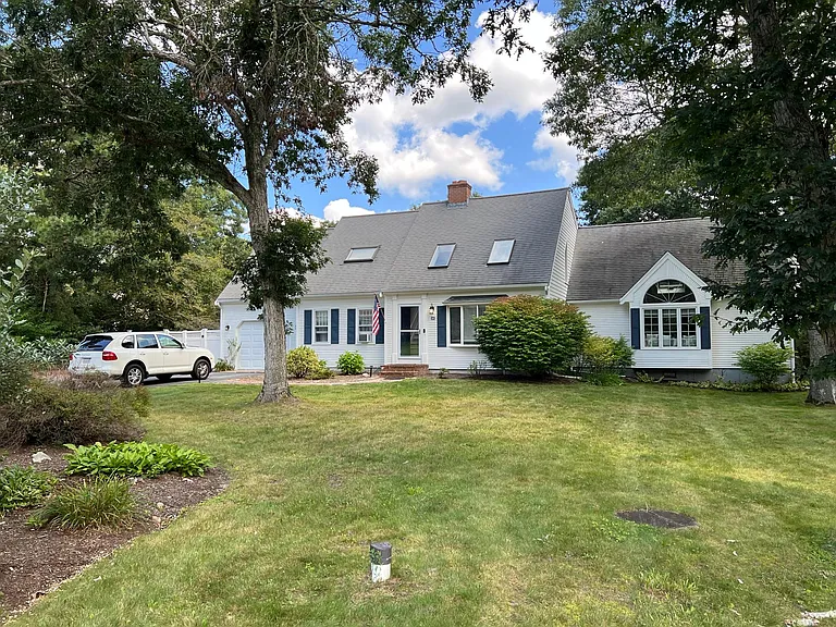 28 Moon Compass Ln — Photo 37
