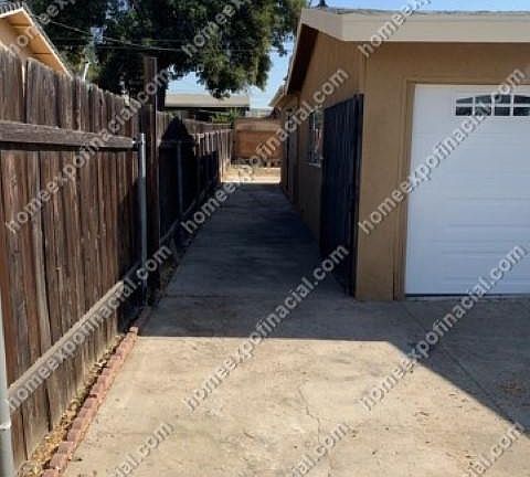 3rd image of 108 N Hambledon Ave #B