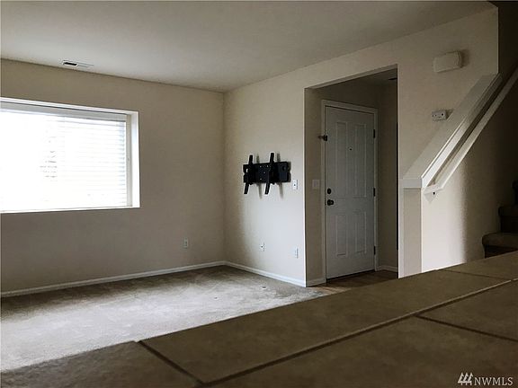 2nd image of 13409 SE 240th Pl
