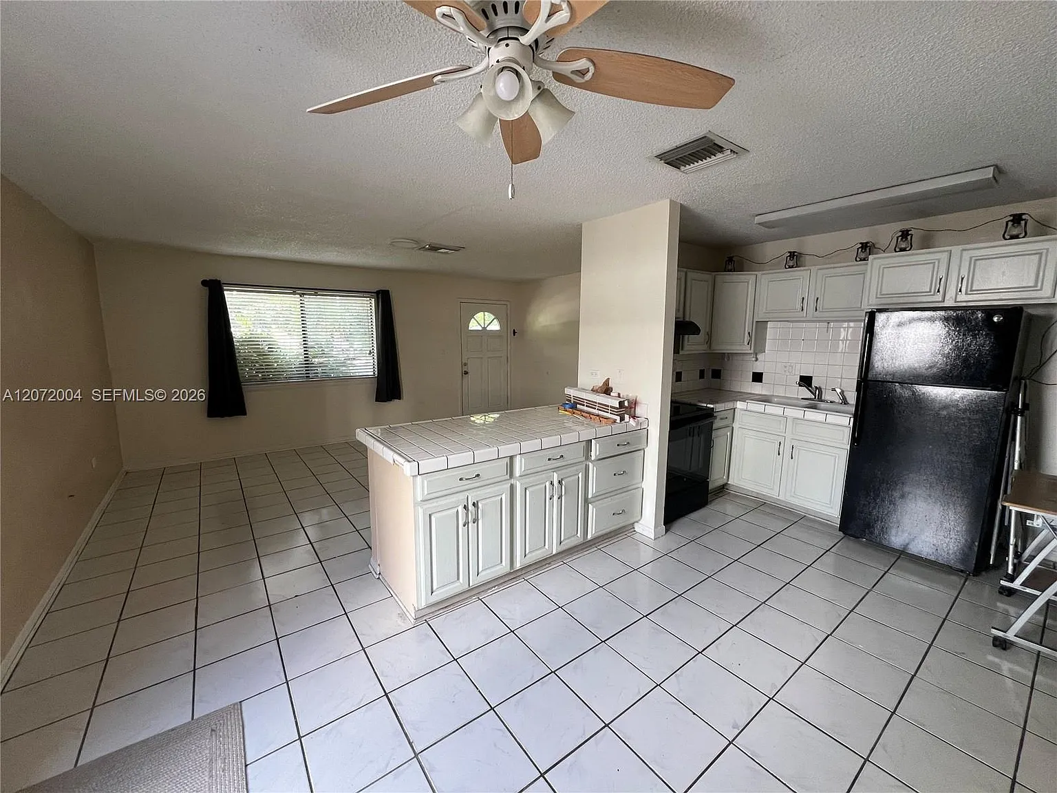 2 bed, 2.0 bath, $2,550 — Photo 4