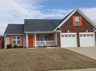 126 Eisenhower Dr, Raeford, NC 28376