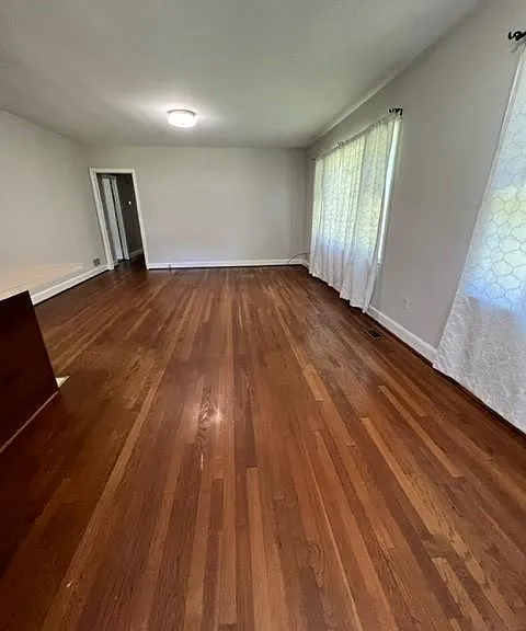 167 Brookview Dr — Photo 5