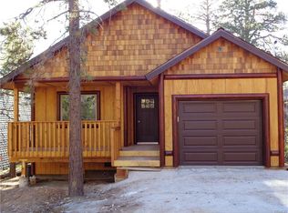 723 Holmes Ln, Sugarloaf, CA 92386
