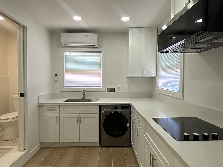2444 Fairmount Ave #B — Photo 21