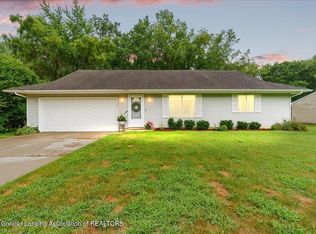 119 W Sherwood Rd, Okemos, MI 48864