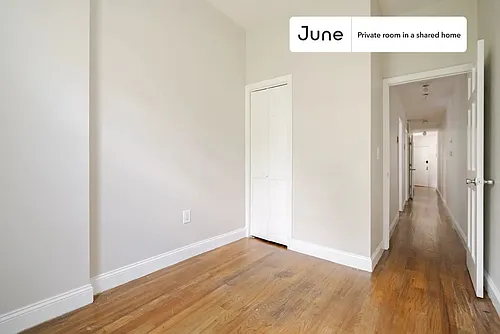 292 Lincoln St Photo 1