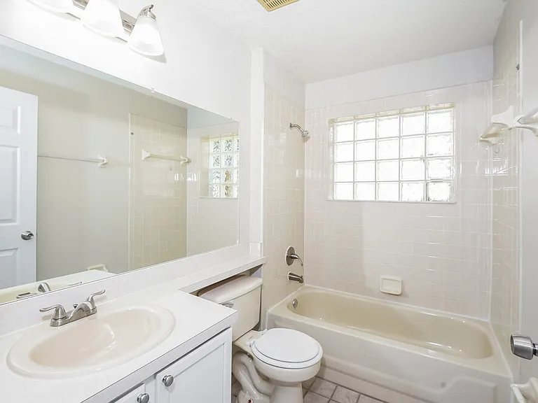 4331 Boca Woods Dr — Photo 13
