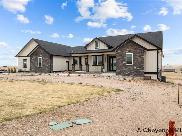12104 Wineglass Rd, Cheyenne, WY 82009