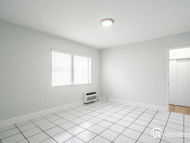 7931 East Dr #301 — Photo 20