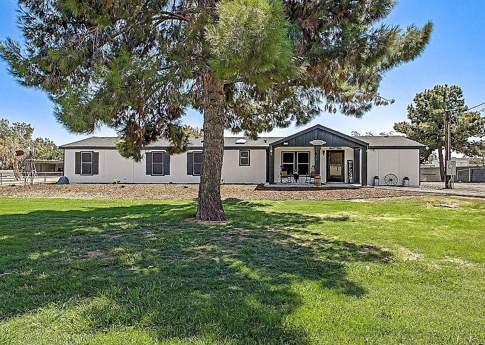 1st image of 16037 W Orangewood Ave