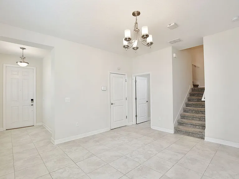 11061 Whistling Pine Way — Photo 3