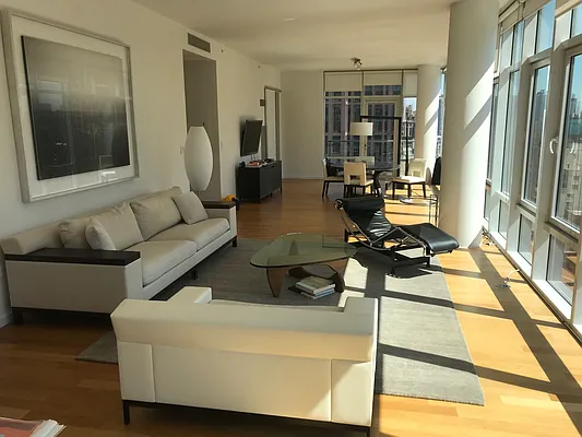 Rented by New York Condo & Real Estate | media 4