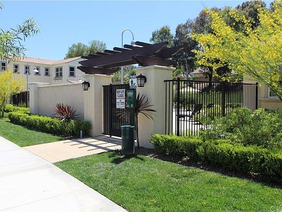 3rd image of 26869 Trestles Dr