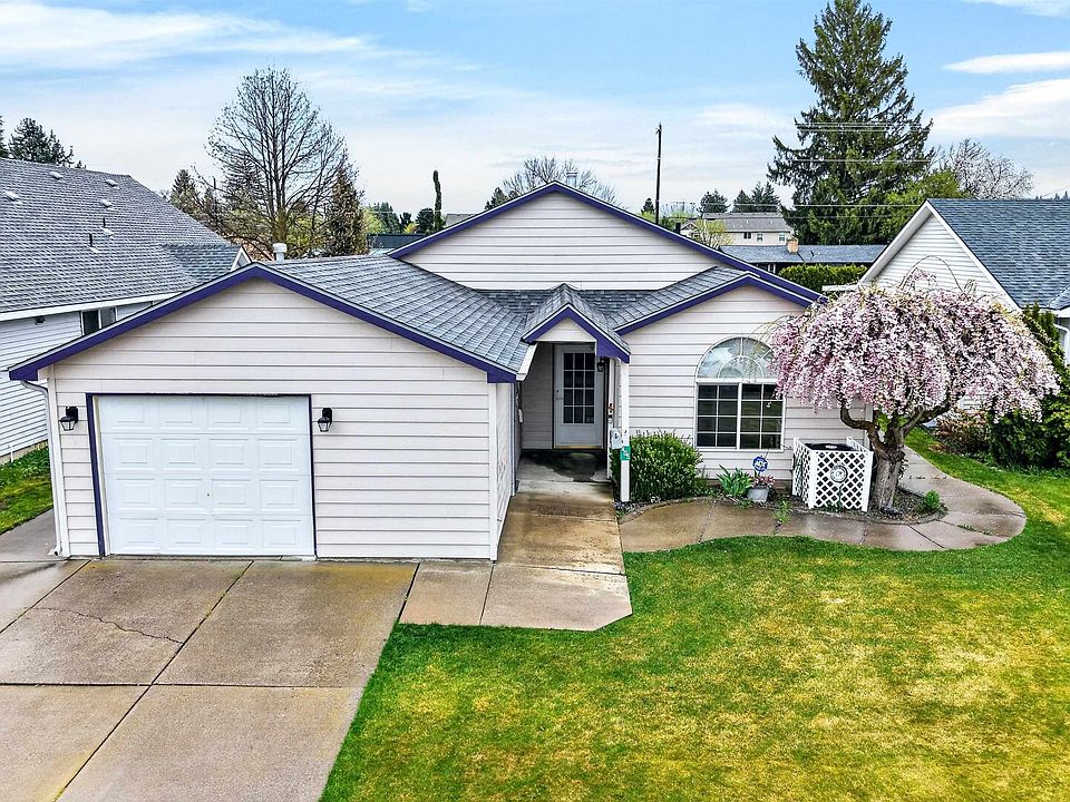 1st image of 405 S Lucille Ct