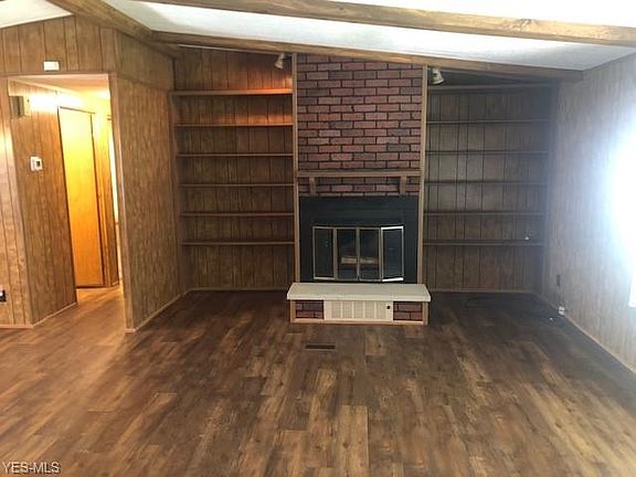 4th image of 3 Dogwood Ln #3
